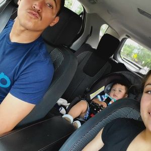 Meet your Posher, Hernandez